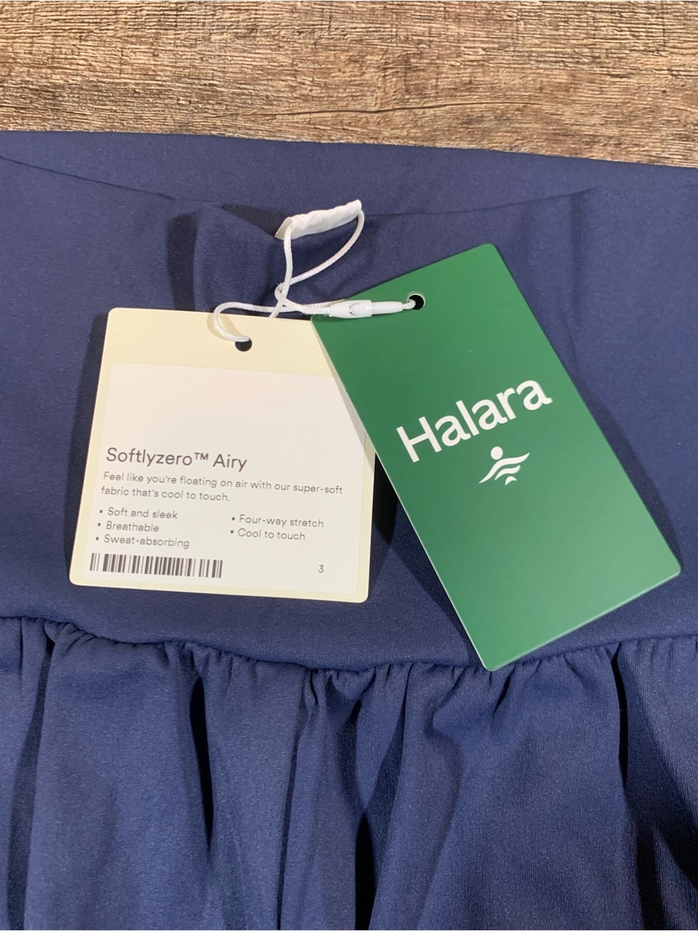 HALARA Softly zero Airy Super high waist & Pocket 2-in-1 Yoga Shorts 3X Long - Picture 2 of 8
